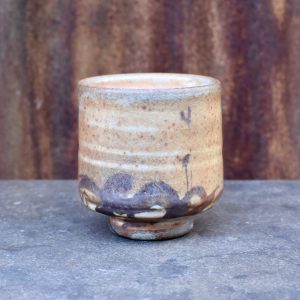 Yunomi with bulrush motif