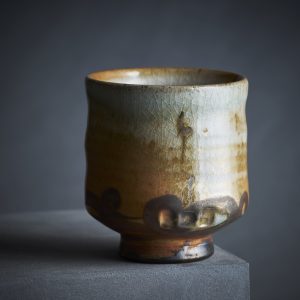 Yunomi with bulrush motif