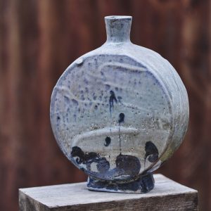 Pilgrim bottle with bulrush motif